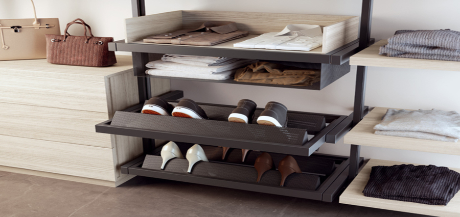 WALK-IN WARDROBES MERCANTINI UPRIGHT