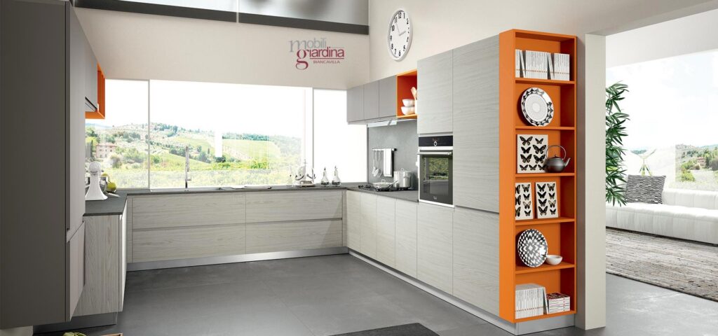 CUCINA ARREDO 3 WEGA bianca e arancione