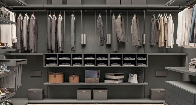 WARDROBE WALK-IN FAER
