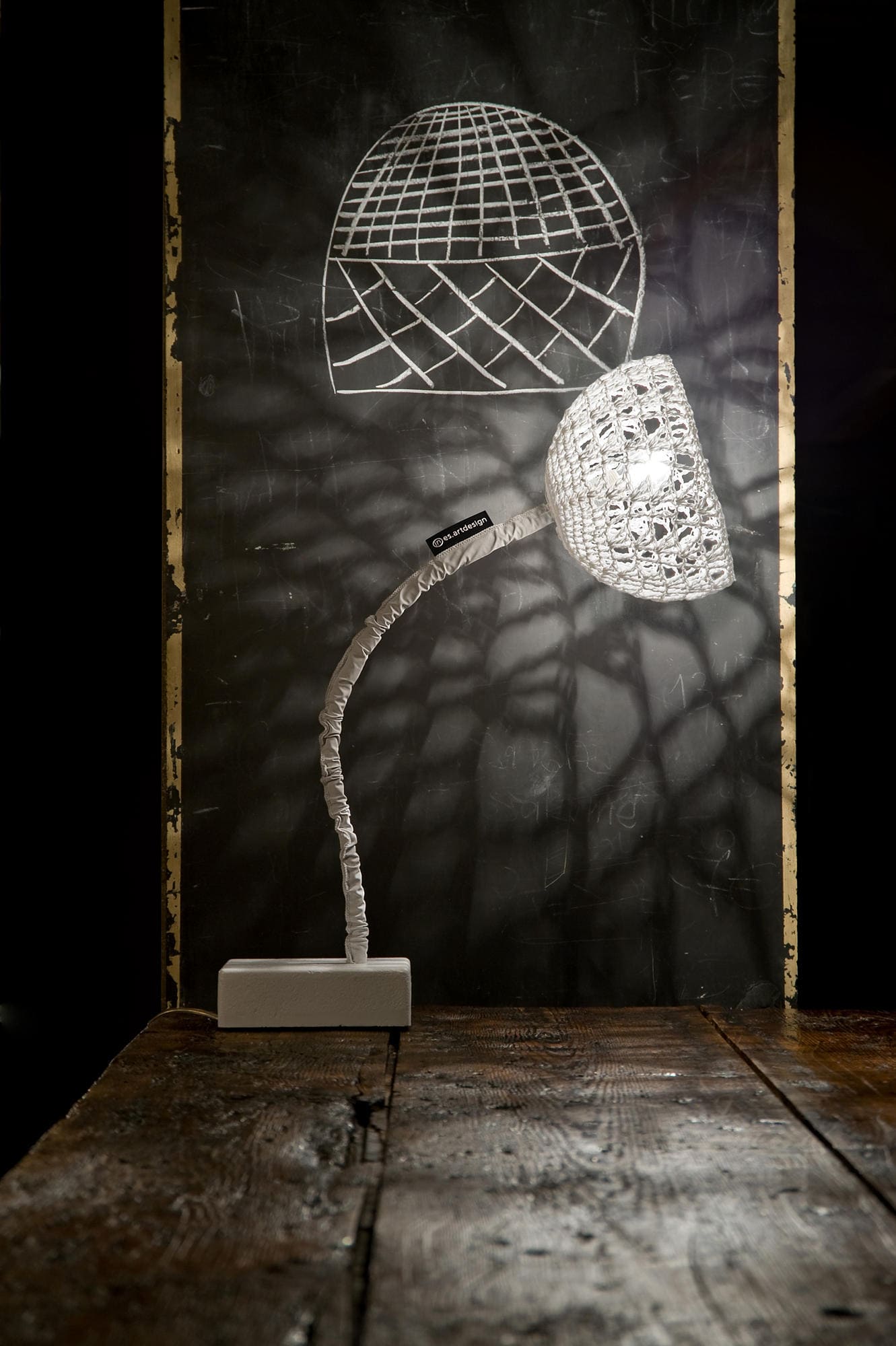 IN ES ART TABLE PLOT