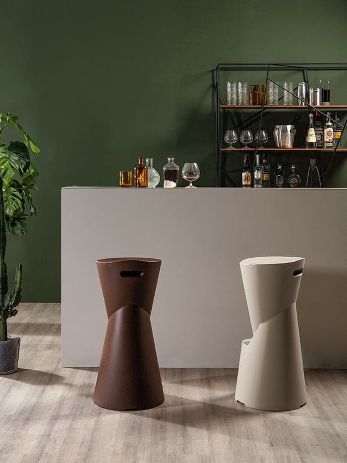 TONIN HOUSE MODERN STOOLS