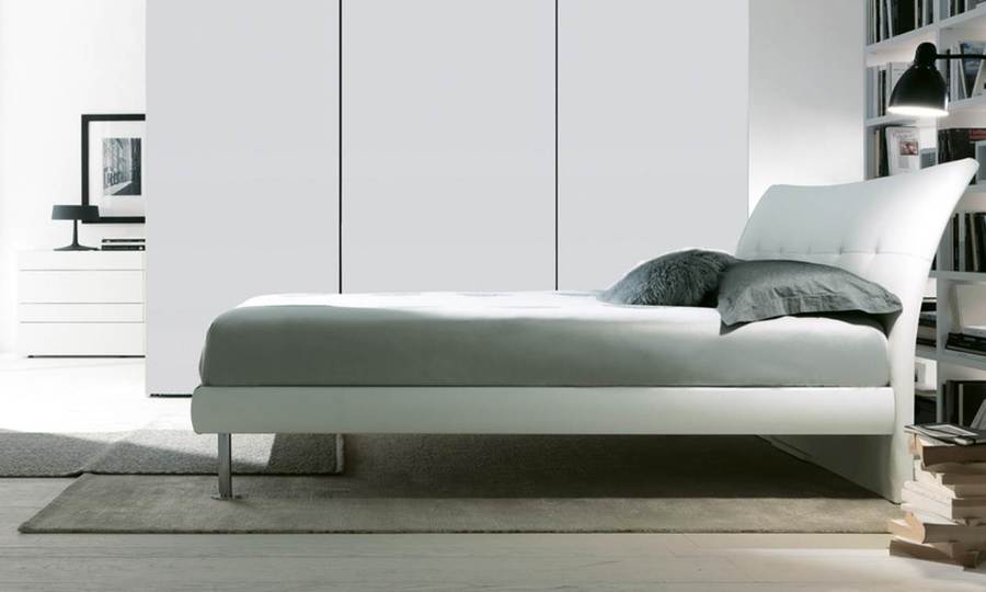 VILLANOVA UPHOLSTERED BEDS