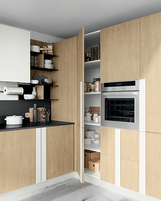 Colombini Casa Cucina Moderna Quadra dispensa con scaffali 43