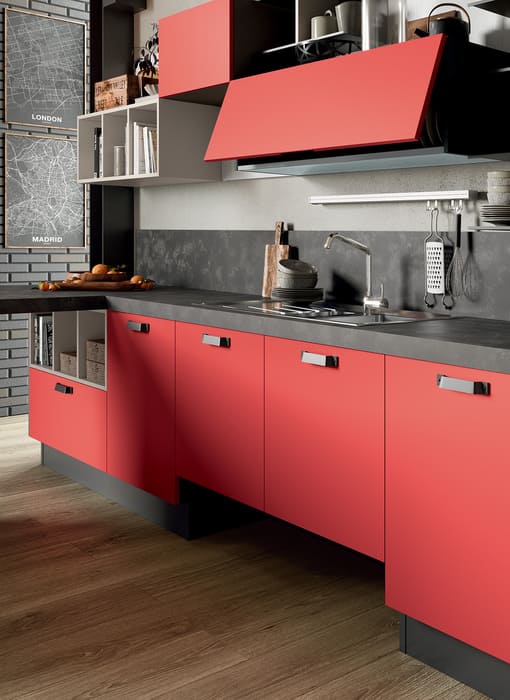 Quadra sportelli con maniglie design
