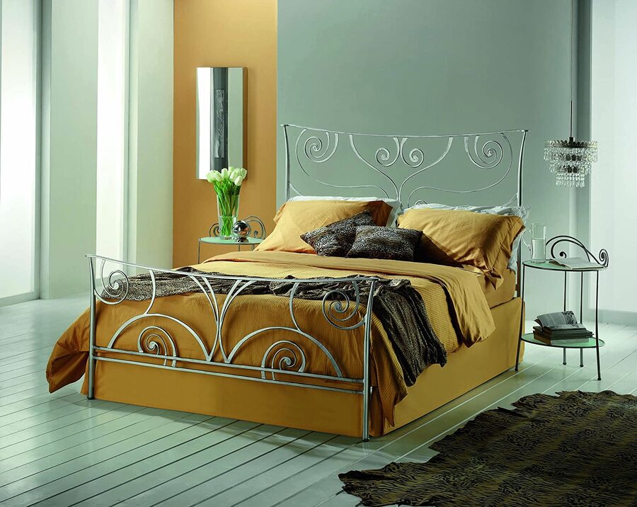 LETTO TARGET POINT HILARY
